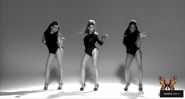 Beyonce_-_Single_Ladies_28Put_A_Ring_On_It29_28OFFICIAL_VIDEO29_28Palladia29_5BHD_720p5D_mp40038.jpg