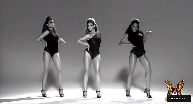 Beyonce_-_Single_Ladies_28Put_A_Ring_On_It29_28OFFICIAL_VIDEO29_28Palladia29_5BHD_720p5D_mp40046.jpg