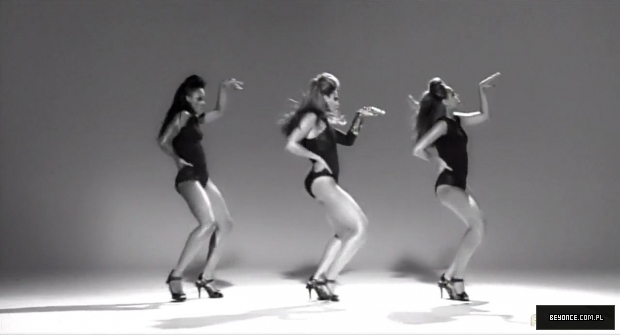 Beyonce_-_Single_Ladies_28Put_A_Ring_On_It29_28OFFICIAL_VIDEO29_28Palladia29_5BHD_720p5D_mp40381.jpg