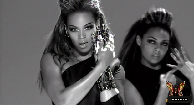 Beyonce_-_Single_Ladies_28Put_A_Ring_On_It29_28OFFICIAL_VIDEO29_28Palladia29_5BHD_720p5D_mp41900.jpg