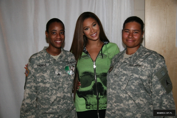 Beyonce_Army_mil.jpg