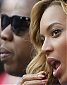 158528-rapper-jay-z-and-his-wife-singer-beyonce.jpg