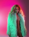 177769982_Beyonce_Behind_The_ScenesComplexAugustSeptember2011_onyvideos_mp4_snapshot_00_46_2011_07_20_19_16_48_122_7lo.jpg