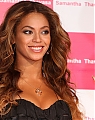 37216_Beyonce-Samantha_Thavasa_Special_Meet_and_Greet_with_Beyonce_in_Tokyo-8_122_452lo.jpg