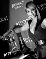 97955_Beyonce_Promotes_Heat_At_Macys_in_NY_236_123_486lo.jpg