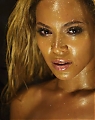 Beyonce-1-1HD-onyvideos_com_mp4_snapshot_04_20_5B2011_08_26_23_22_365D.jpg