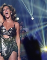 Beyonce-I-Was-Here-28Live-at-Roseland29-onyvideos_com_mp4_snapshot_04_17_5B2011_11_17_13_38_015D.jpg