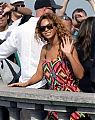Beyonce2Bsurrounded2BCorcovado2BXFLi4Nura7Tl.jpg