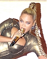 Beyonce_-_6_Inch_2B_Haunted_28Live_at_TIDAL_X_10_1529_5BTIDAL-1080p-DETOX5D_ts0928.jpg