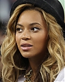 Beyonce_28229~4.jpg