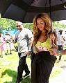 Beyonce_Behind_the_scenes_Party_video-HD-onyvideos_com_mp4_snapshot_00_57_5B2011_11_22_10_59_455D.jpg