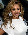 Beyonce_Knowles_-_The_Late_Show_With_David_Letterman2C_22_04_2009_41.jpg
