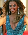 Beyonce_Knowles_American_Music_Awards_2.jpg