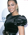Beyonce_Knowles_Cadillac_Records_CU_ISA_72_122_170lo.jpg
