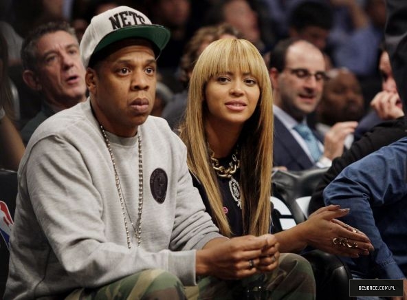 7463-beyonce-and-jay-z-watched-the-brooklyn-592x0-1.jpg