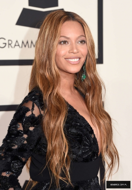 Beyonce--2015-GRAMMY-Awards--01.jpg