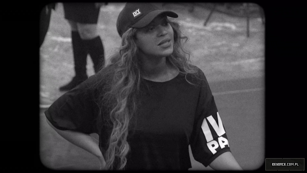 HOMECOMING_A_film_by_Beyonce_2019_1080p_NF_WEB-DL_DDP5_1_x264-NTG_mkv_001050508.jpg