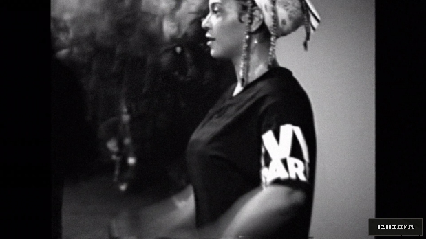 HOMECOMING_A_film_by_Beyonce_2019_1080p_NF_WEB-DL_DDP5_1_x264-NTG_mkv_002018058.jpg