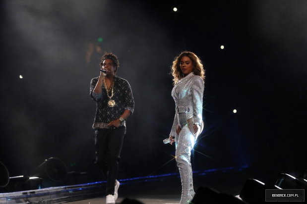 beyonce-and-jay-z-2-by-Raven-VaronaParkwoodPictureGroup.jpg