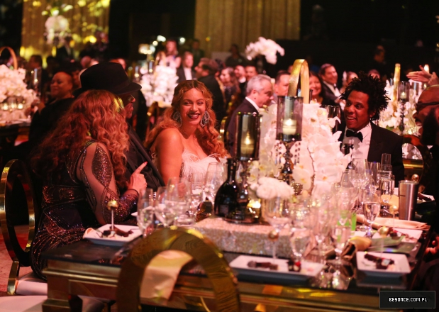 beyonce-at--shawn-carter-foundation-gala-pictures_28129.jpg