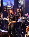 23256_Celebutopia-Beyonce_performs_at_MTV24s_TRL_Total_Finale_Live-21_122_381lo.jpg