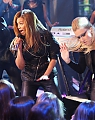 23372_Celebutopia-Beyonce_performs_at_MTV4s_TRL_Total_Finale_Live-29_122_410lo.jpg