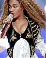 39671_babayaga_Beyonce_World_Music_Awards_11-09-2008_123_123_720lo.jpg