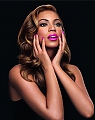 8Beyonce-LOreal-Color-Riche-Accords-Intenses-advertising-2010-HQ.jpg