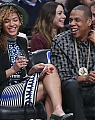 Beyonce-Knowles-Leggy-at-Brooklyn-Nets-Basketball-Game--04.jpg