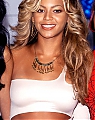 Beyonce-le-15-juin-2001-a-New-York.jpg