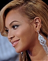 Beyonce2BKnowles2B20112BMTV2BVideo2BMusic2BAwards2BH9TOjUen5NHx.jpg