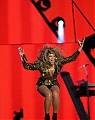 Beyonce_Knowles_-_LIVE___Glastonbury_Festival_-_Worthy_Farm_-_260611_118.jpg