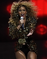 Beyonce_Knowles_-_LIVE___Glastonbury_Festival_-_Worthy_Farm_-_260611_130.jpg