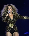 Beyonce_Knowles_-_LIVE___Glastonbury_Festival_-_Worthy_Farm_-_260611_204.jpg