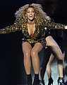 Beyonce_Knowles_-_LIVE___Glastonbury_Festival_-_Worthy_Farm_-_260611_206.jpg