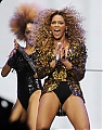 Beyonce_Knowles_-_LIVE___Glastonbury_Festival_-_Worthy_Farm_-_260611_235.jpg