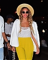 Beyonce_and_Jay_Z_were_spotted_out_in_New_York_City_-_May_26__2016_18.JPG