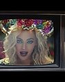 Coldplay_-_Hymn_For_The_Weekend_28Official_video29_mp44371.jpg