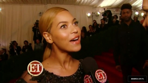 Beyonce_full_Interview_ET_on_Met_Gala_2012_HD__BeyonceTribe_106.jpg