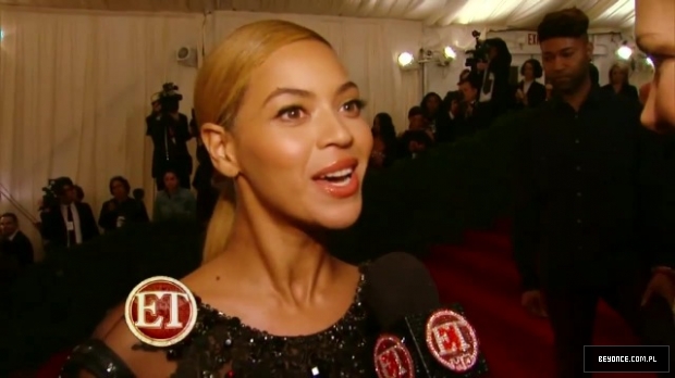 Beyonce_full_Interview_ET_on_Met_Gala_2012_HD__BeyonceTribe_114.jpg