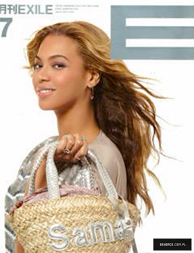 Beyonce7Cu_Advertisements_for_Samantha_Thavasa__.png