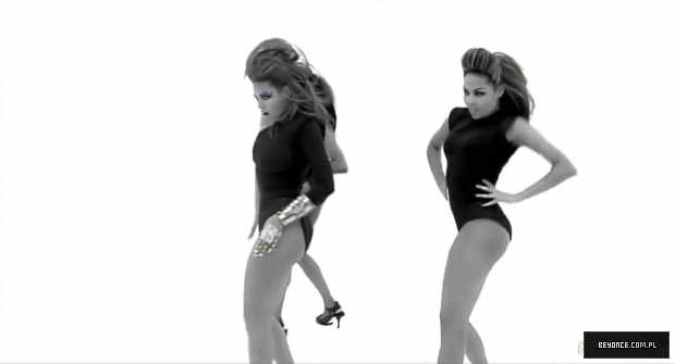 Beyonce_-_Single_Ladies_28Put_A_Ring_On_It29_28OFFICIAL_VIDEO29_28Palladia29_5BHD_720p5D_mp40976.jpg