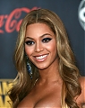 67370_celeb-city_eu_Beyonce_Knowles_at_2007_American_Music_Awards_21_122_122_163lo.jpg
