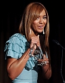 74253_Beyonce_Knowles-Billboard_Women_In_Music_brunch_112_122_410lo.jpg