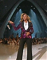 Beyonce-I-Was-Here-28Live-at-Roseland29-onyvideos_com_mp4_snapshot_04_08_5B2011_11_17_13_37_205D.jpg