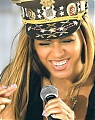 Beyonce-Love-On-Top_mp4_snapshot_00_27_5B2011_10_29_21_34_015D.jpg