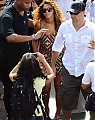 Beyonce2Bsurrounded2BCorcovado2BfX6kQtvhAwxl.jpg