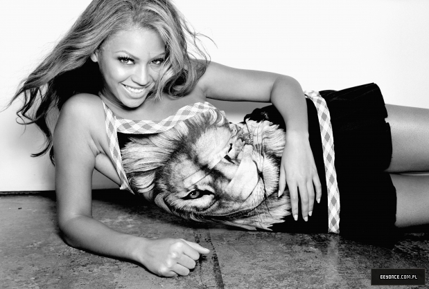 Beyonce-Knowles-Blender-2003-021.jpg