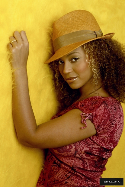 Beyonce-Knowles-USA-Today-2002-005.jpg