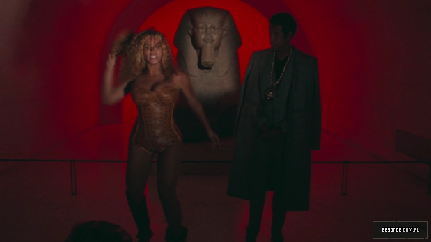 Beyonce2C_JAY-Z_-_APESHIT_28TIDAL-1080p-DETOX29_ts1149.jpg